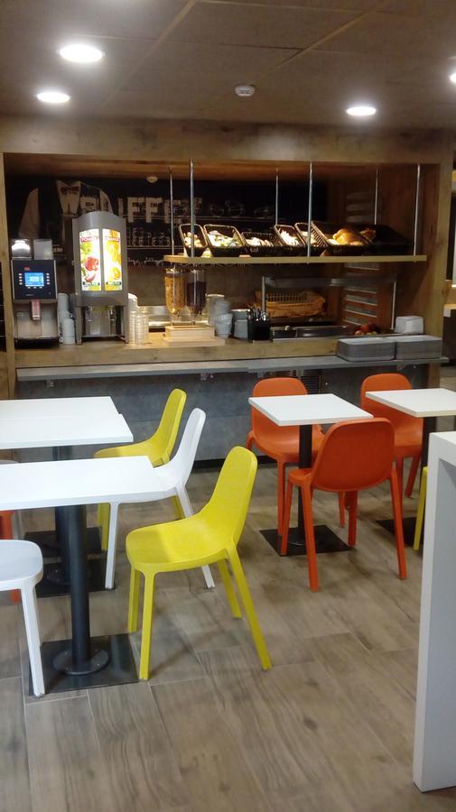 ibis budget Dieppe Centre Port Buitenkant foto